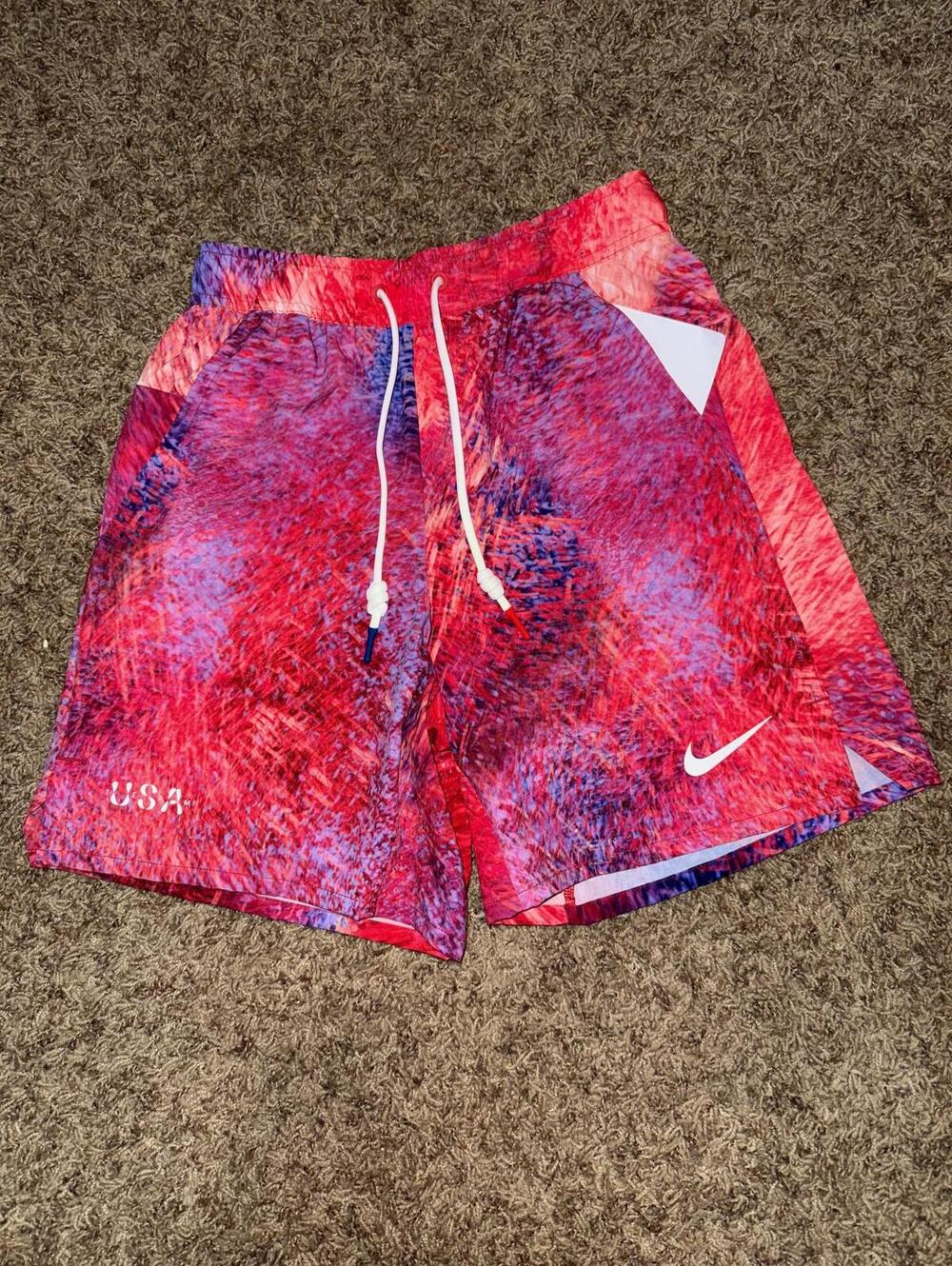 Nike Men 7" Unlined Team USA Unlimited Dri-FIT Versatile Shorts Sample